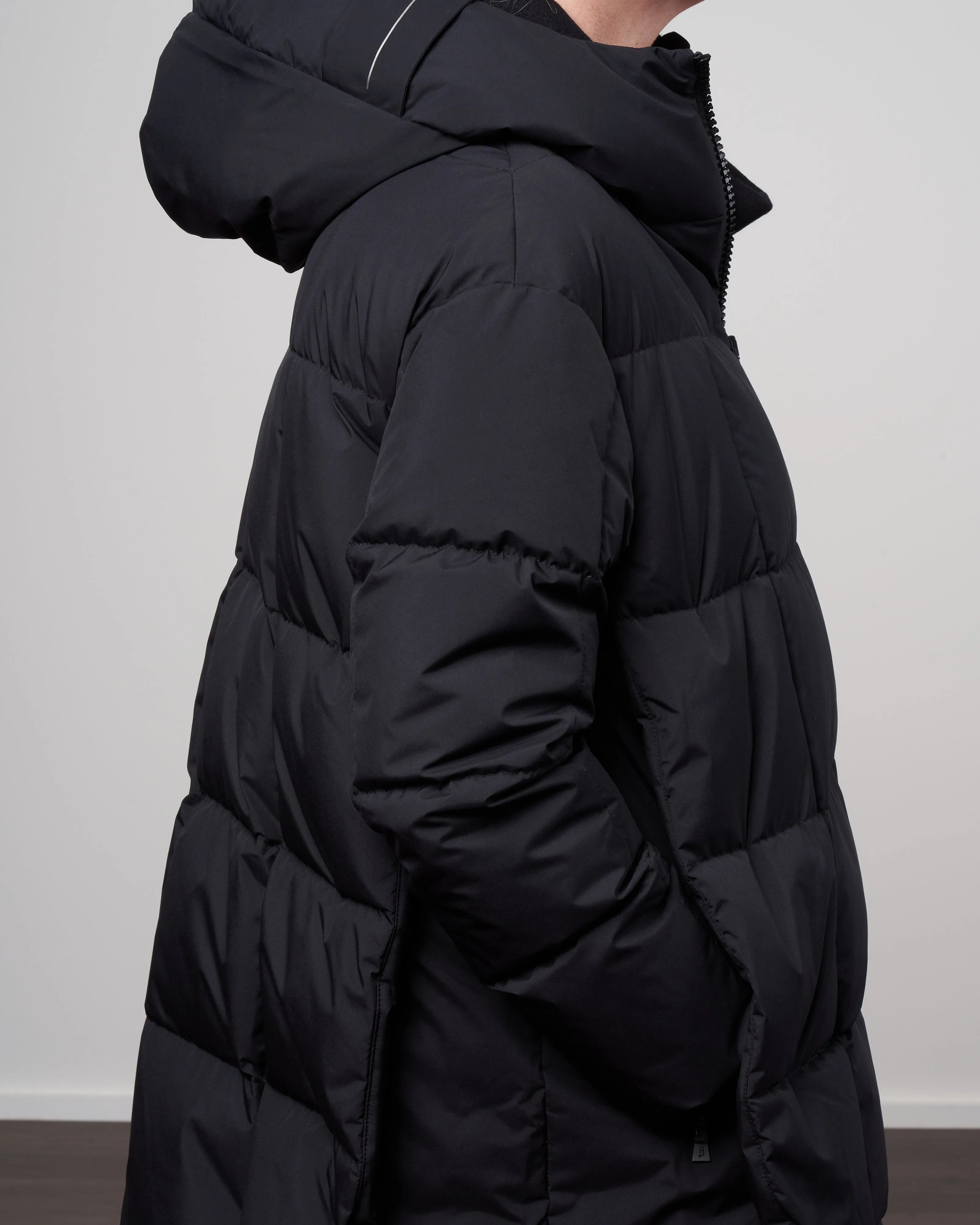 goretex windstopper grid double quilted coat w/ fixed hood - nero 9300