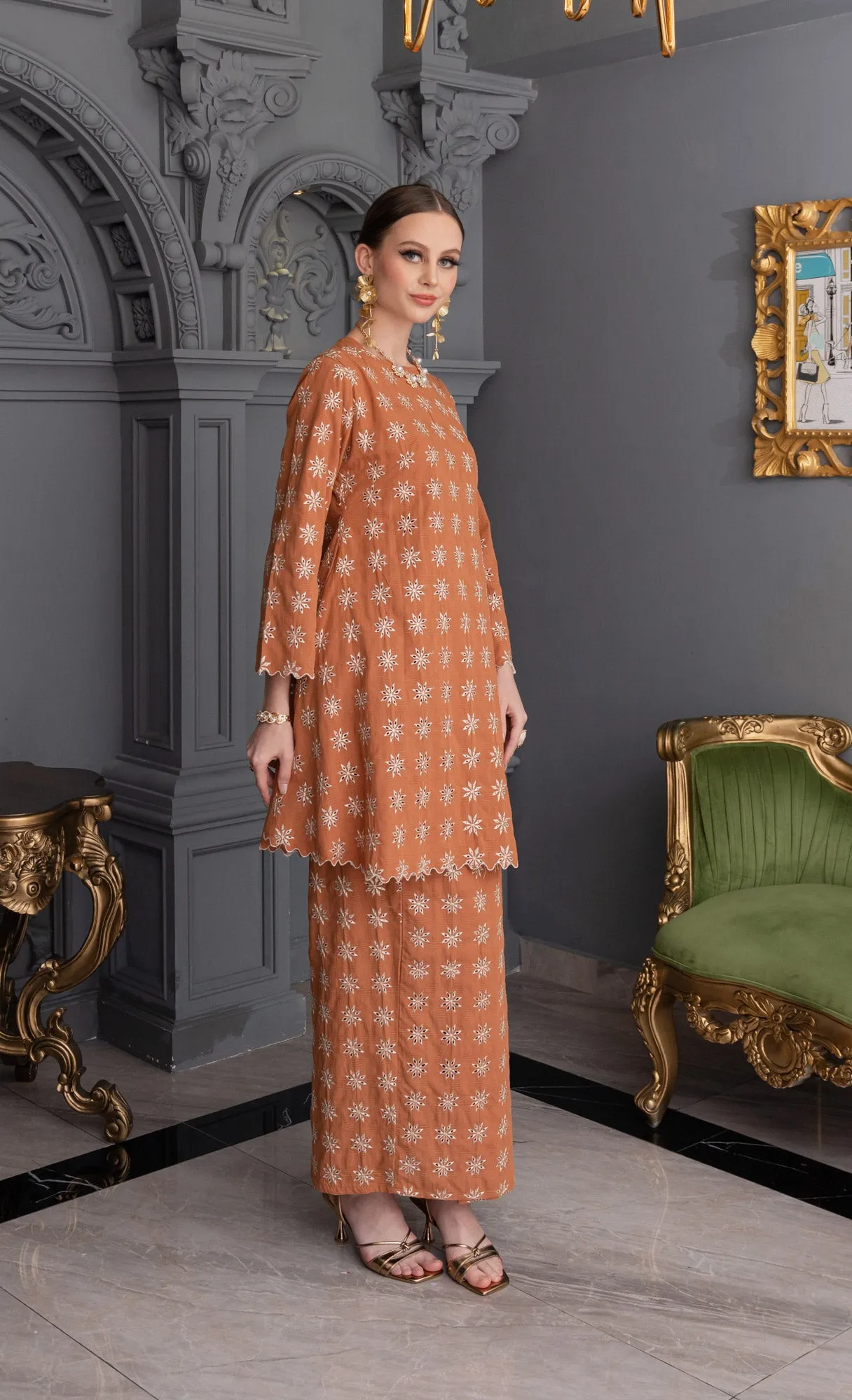 Reborn Kurung Riau in Amber Brown