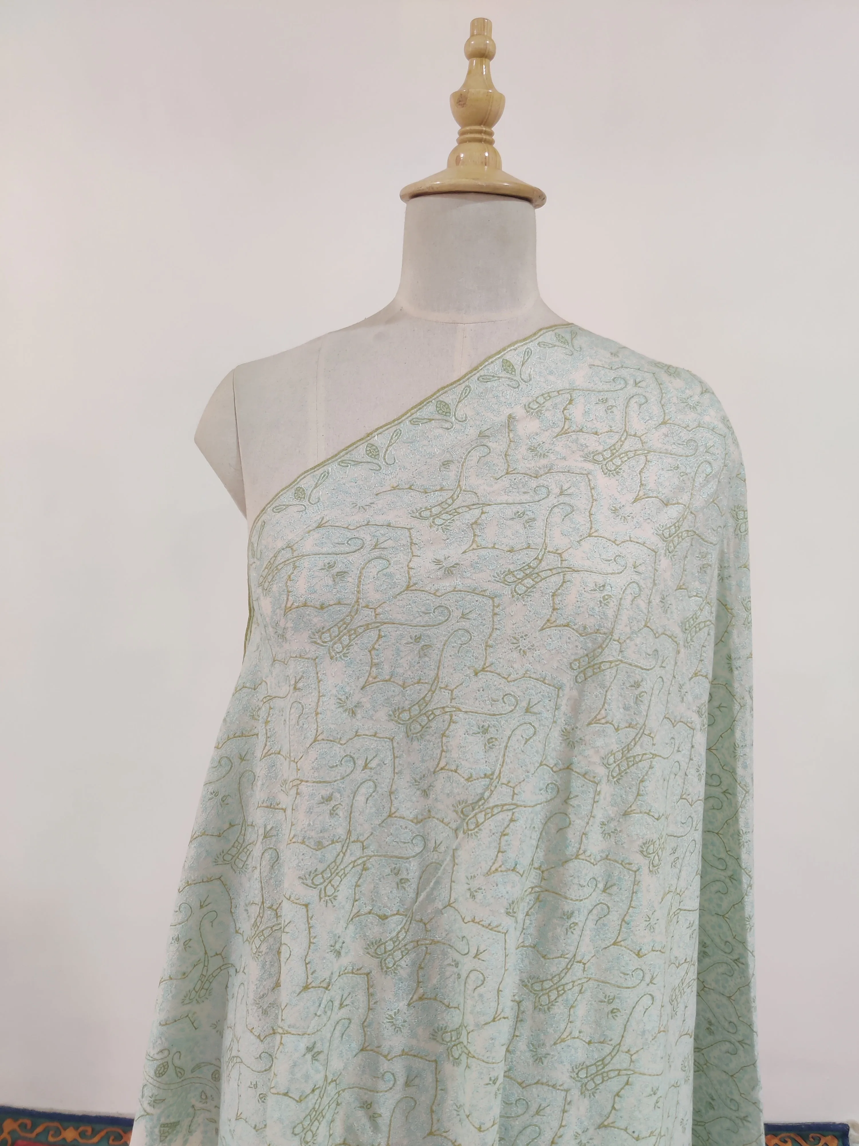Whispering Mints: Hand-Embroidered Sozni Pure Pashmina Shawl Jamawar